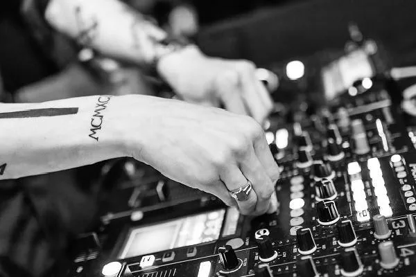 Electronic Music in Germany: The Story